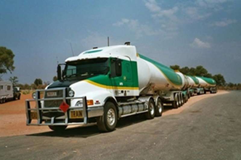 Road Train และรูปแบบการจัดเตรียมรถพ่วงประเภท Road Train