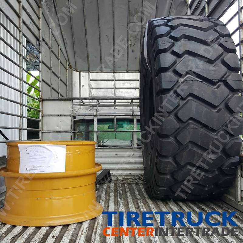 ลูกค้าสั่งยางรถตัก 23.5R25 2* T/L TB516 TRIANGLE พ...
